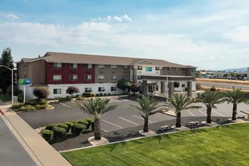 Holiday Inn Express Redding North by IHG