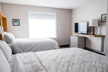 Holiday Inn & Suites Philadelphia W - Drexel Hill by IHG