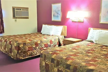 AmeriVu Inn & Suites - Avon
