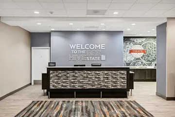 Hampton Inn & Suites Logan