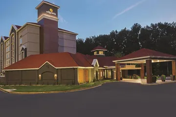 La Quinta Inn & Suites by Wyndham Atlanta Alpharetta