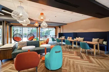 Tru by Hilton Louisville Airport