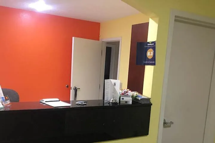 Check-in/check-out kiosk