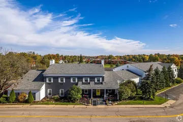 The Aurora Inn