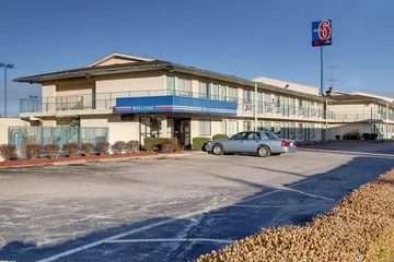 Motel 6 Owensboro KY