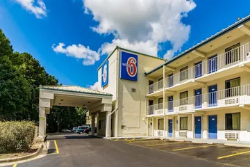 Motel 6 Raleigh NC - Cary