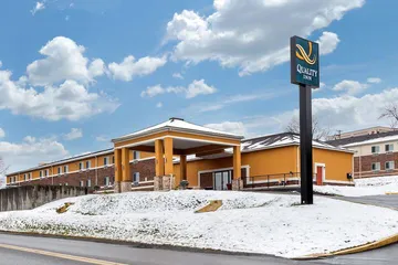 Quality Inn Coraopolis - Pittsburgh Airport