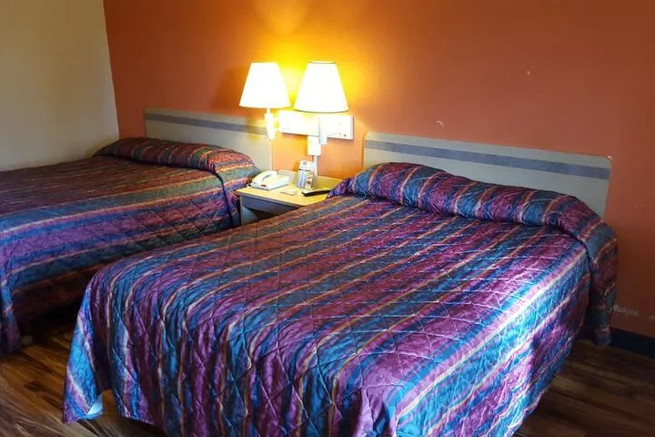 Room 5 of 21