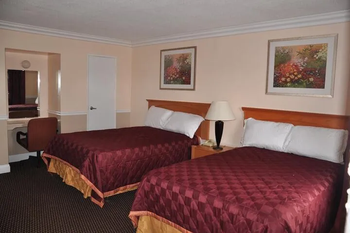 Room 4 of 31