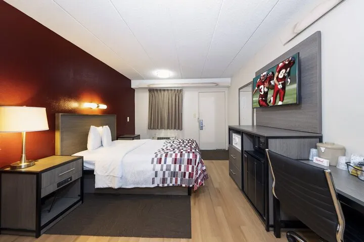 Room 5 of 25