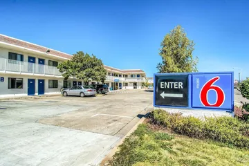 Motel 6 Redding CA - North