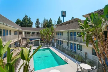 Motel 6 Merced CA - North