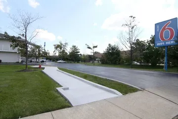 Motel 6 Middleburg Heights OH - Cleveland