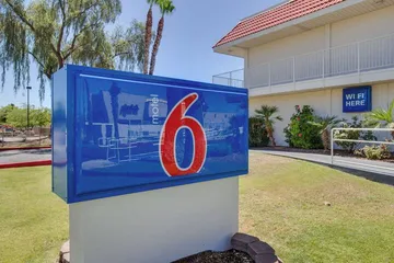 Motel 6 Tempe AZ - Broadway - ASU