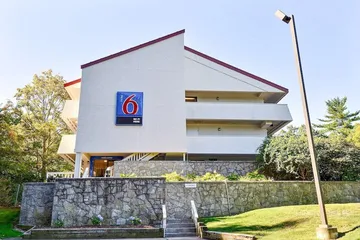 Motel 6 Nashua NH - South