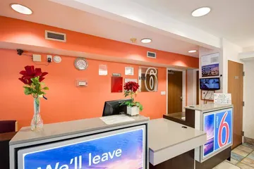 Motel 6 Statesville NC