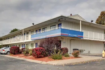 Motel 6 Des Moines IA - North