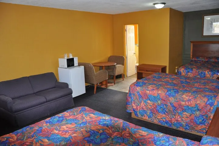 Room 5 of 42