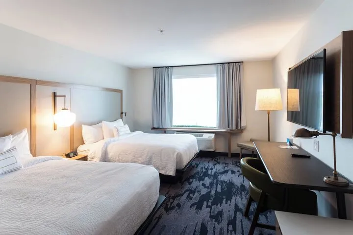Room 3 of 27