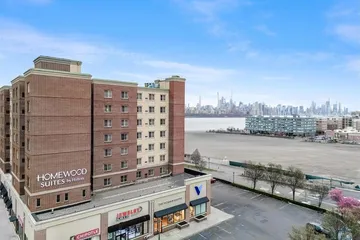 Homewood Suites by Hilton Edgewater