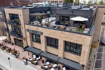 Hotel Crosby