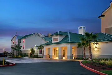 Homewood Suites by Hilton Sacramento Airport - Natomas
