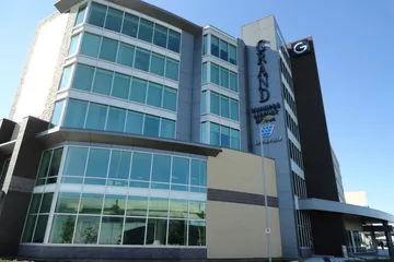 The Grand Winnipeg Airport Hotel by Lakeview