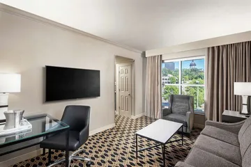 Hilton Columbia Center