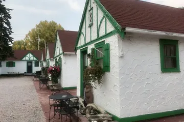 Chalet Motel