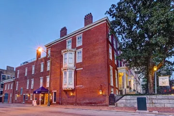 Linden Row Inn