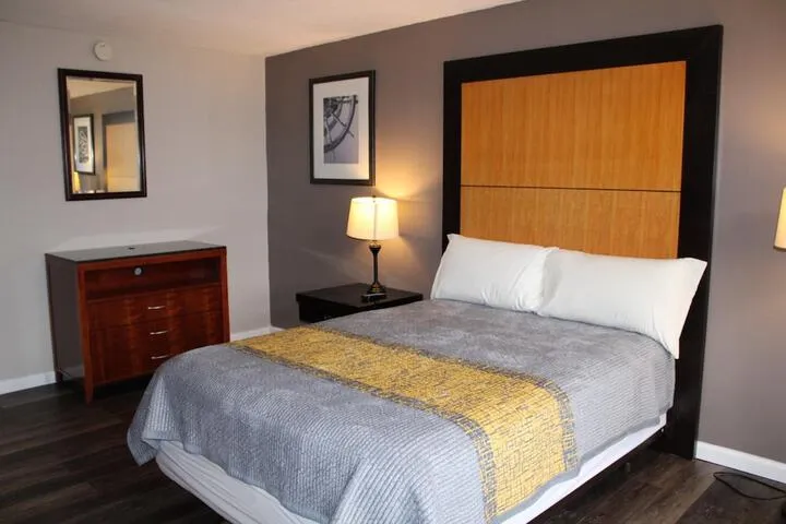 Room 5 of 29