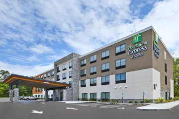 Holiday Inn Express & Suites Painesville - Concord by IHG