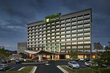 Holiday Inn Alexandria at Carlyle by IHG