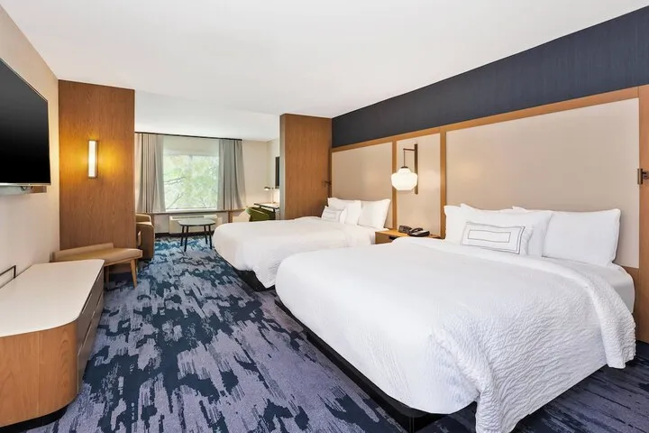Room 5 of 28