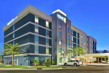 Home2 Suites by Hilton Jacksonville-South / St. Johns Town Ctr
