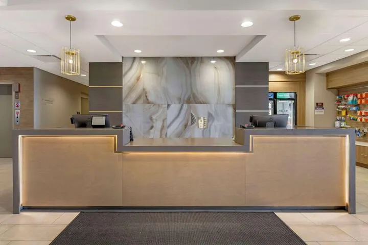 Hotel Interior 4 of 62