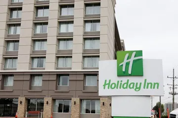 Holiday Inn Chicago Oakbrook by IHG