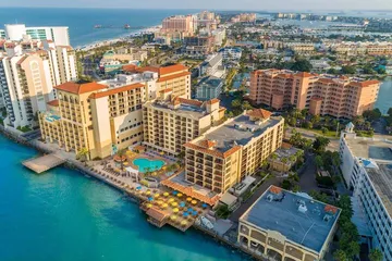 Holiday Inn & Suites Clearwater Beach by IHG