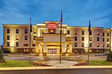 Hampton Inn & Suites Lansing West
