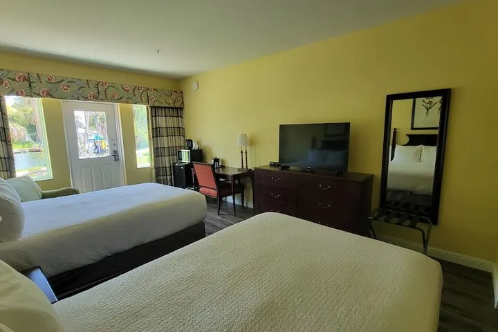 Room 2 of 46