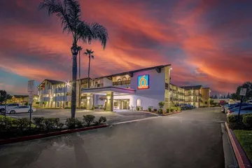 Motel 6 Ontario CA - Convention Center - Airport