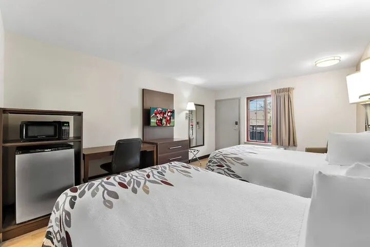 Room 5 of 37