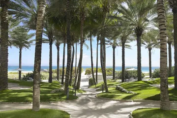 Grand Beach Hotel Surfside