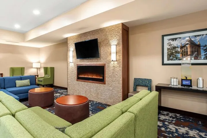 Hotel Interior 3 of 30