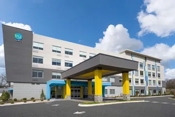 Tru by Hilton Knoxville North I75