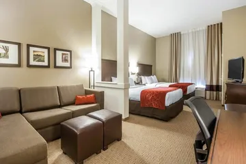 Comfort Suites Marietta - Parkersburg