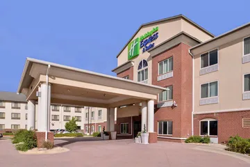 Holiday Inn Express & Suites Emporia Northwest by IHG