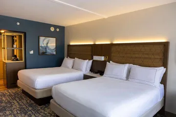 DoubleTree by Hilton Tinton Falls - Eatontown