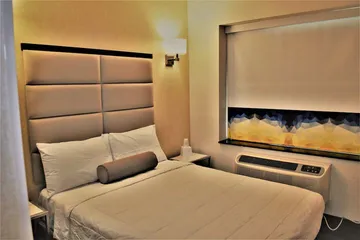 7 Days Hotel Bronx