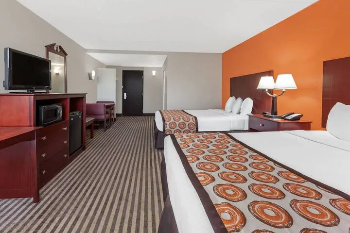 Room 3 of 14